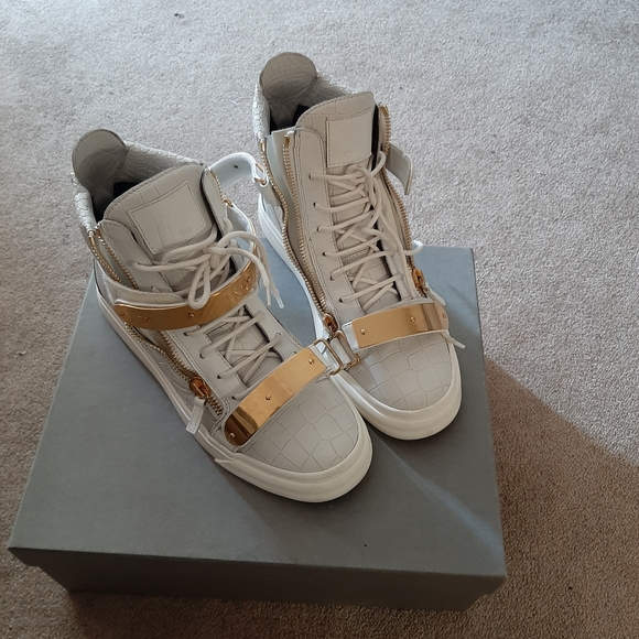 Giuseppe Zanetti Double Buckle - Picture 3 of 3